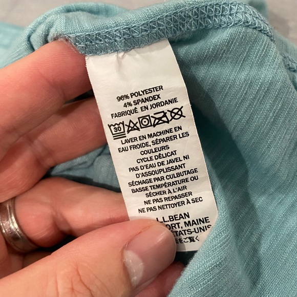 L.L. Bean V-neck Tee - Picture 6 of 6